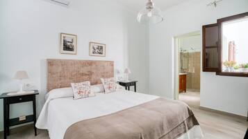 3 dormitorios, tabla de planchar con plancha, wifi gratis
