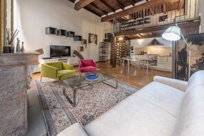 Living area - HouSmart Solferino 39 (Bologna)