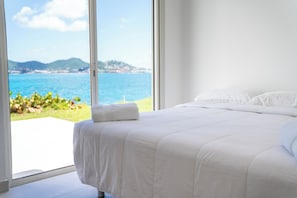 1 bedroom, iron/ironing board, free WiFi, bed sheets - A beautiful apartment facing the Caribbean Sea in a prestigious residence (sint maarten)