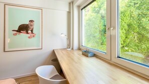 Premium Single Room, City View | Individually furnished, desk, laptop workspace, free WiFi - STACEY Alster (Hamburg)