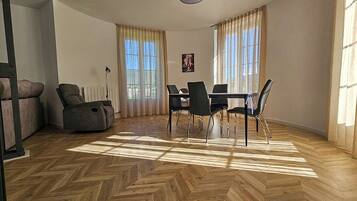 Superior Apartment | Living area