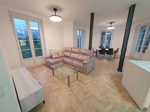 Leilighet – superior | Oppholdsområde