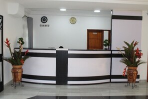 Reception - GUIM'S SQUARE HOTEL (Douala)