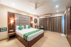 Deluxe Double Room | Iron/ironing board - Treebo Premium Nova Candolim with Pool and spa (Candolim)