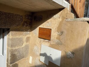 Hus, 3 soverom, balkong, hageutsikt | Utvendig detalj