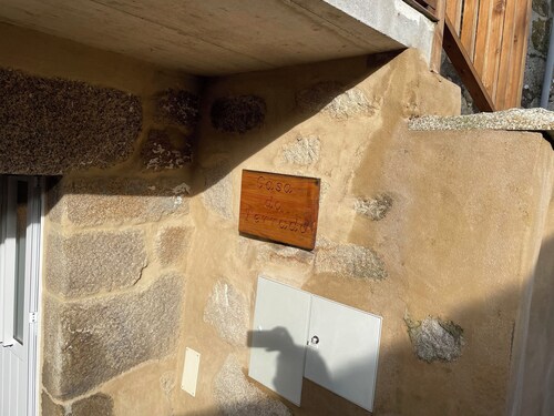 Charming Tourém Retreat 3 Bedroom House With Stunning Views