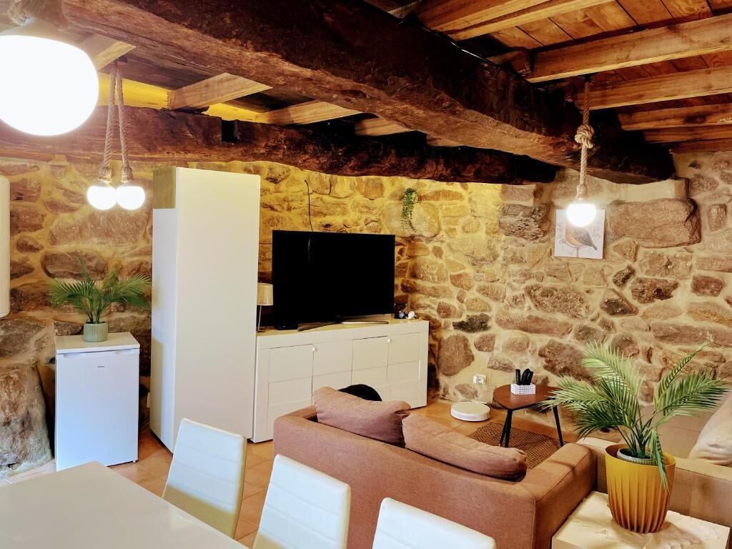 Casa, 3 habitaciones, balcón, vistas al jardín | Sala de estar