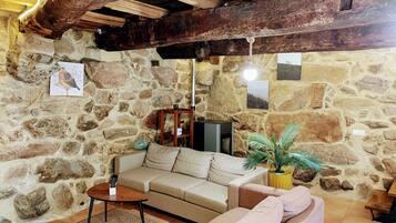 Casa, 3 dormitoris, balcó, vistes al jardí | Sala d'estar