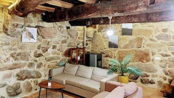 Ferienhaus, 3 Schlafzimmer, Balkon, Gartenblick | Wohnzimmer