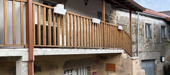 Charming Tourém Retreat 3 Bedroom House With Stunning Views