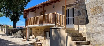 Charming Tourém Retreat 3 Bedroom House With Stunning Views
