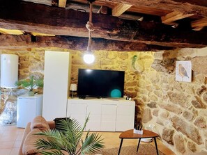 Rumah, 3 kamar tidur, balkon, pemandangan kebun | Fasilitas kamar