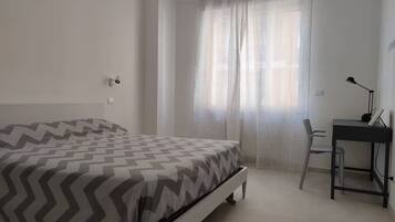 1 Schlafzimmer, WLAN, Bettwäsche