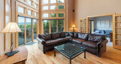 Secluded and Spacious 4-bedroom house in Victor with views of the Tetons