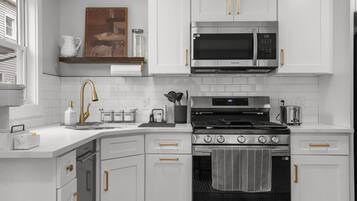 Microwave, oven, stovetop, dishwasher