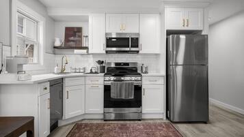 Microwave, oven, stovetop, dishwasher