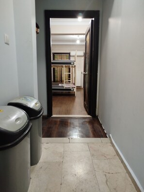 10 Kisilik Karma Oda 1 Yatak | Interior