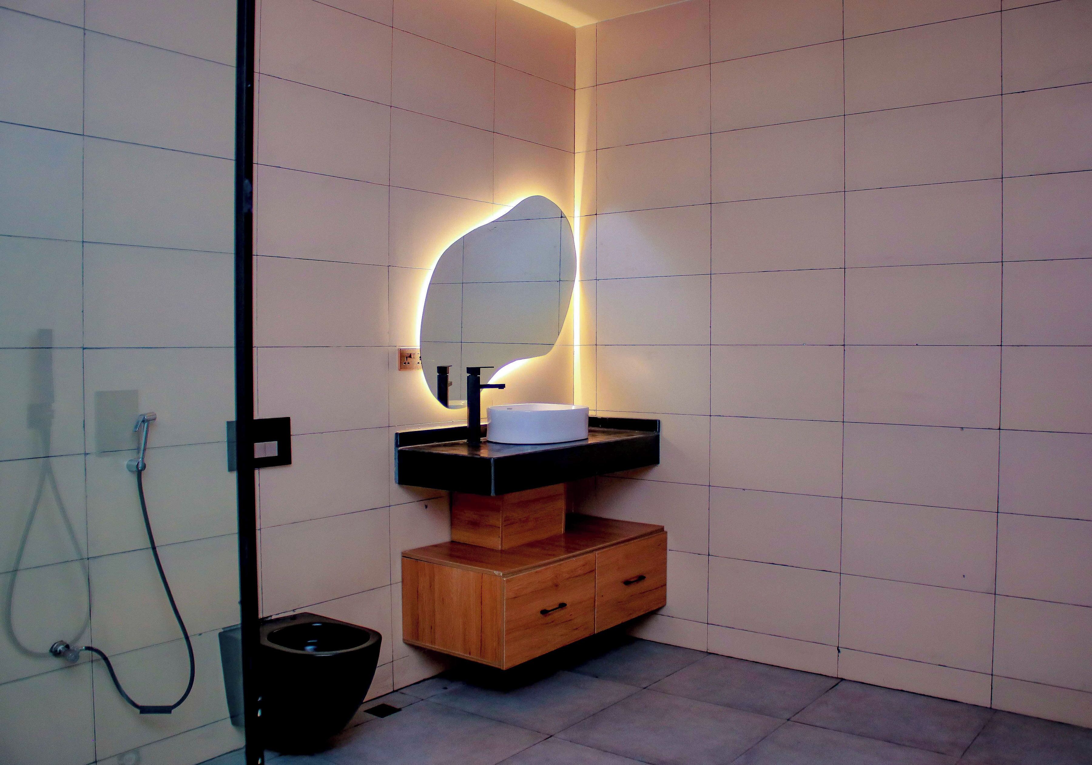 Luxury Suite, Balcony, Pool View | Bathroom | Shower, bathrobes, slippers, towels