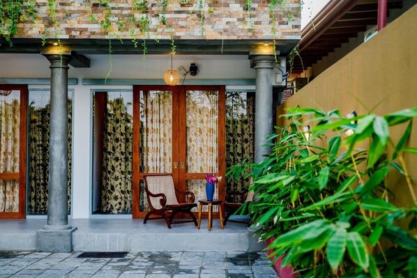 Bagian depan properti