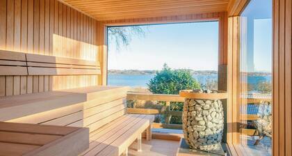 Family-friendly Cottage Near the Coast