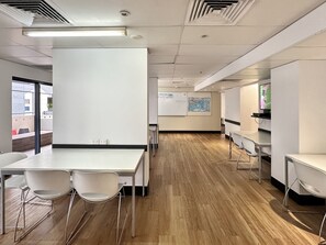 House | Reception - Brisbane Apt Near Dining, Shops and River Walks (Brisbane)