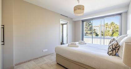 Bright Apartment With Sea View