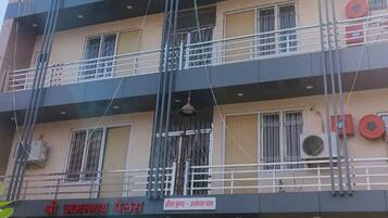 Overnatningsstedets facade