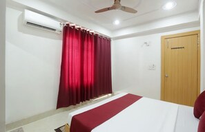 Deluxe Room | Free WiFi - Shri Jagannath Palace Ayodhya (Ayodhya)