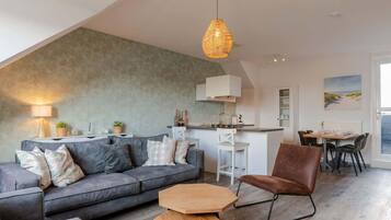 Een televisie en een kantoor