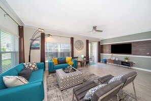 Télévision, espaces bureaux