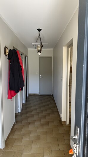 Interior - Holiday Home “La Maison De Campagne” with Mountain View, Private Terrace & Garden (Salles-Curan)