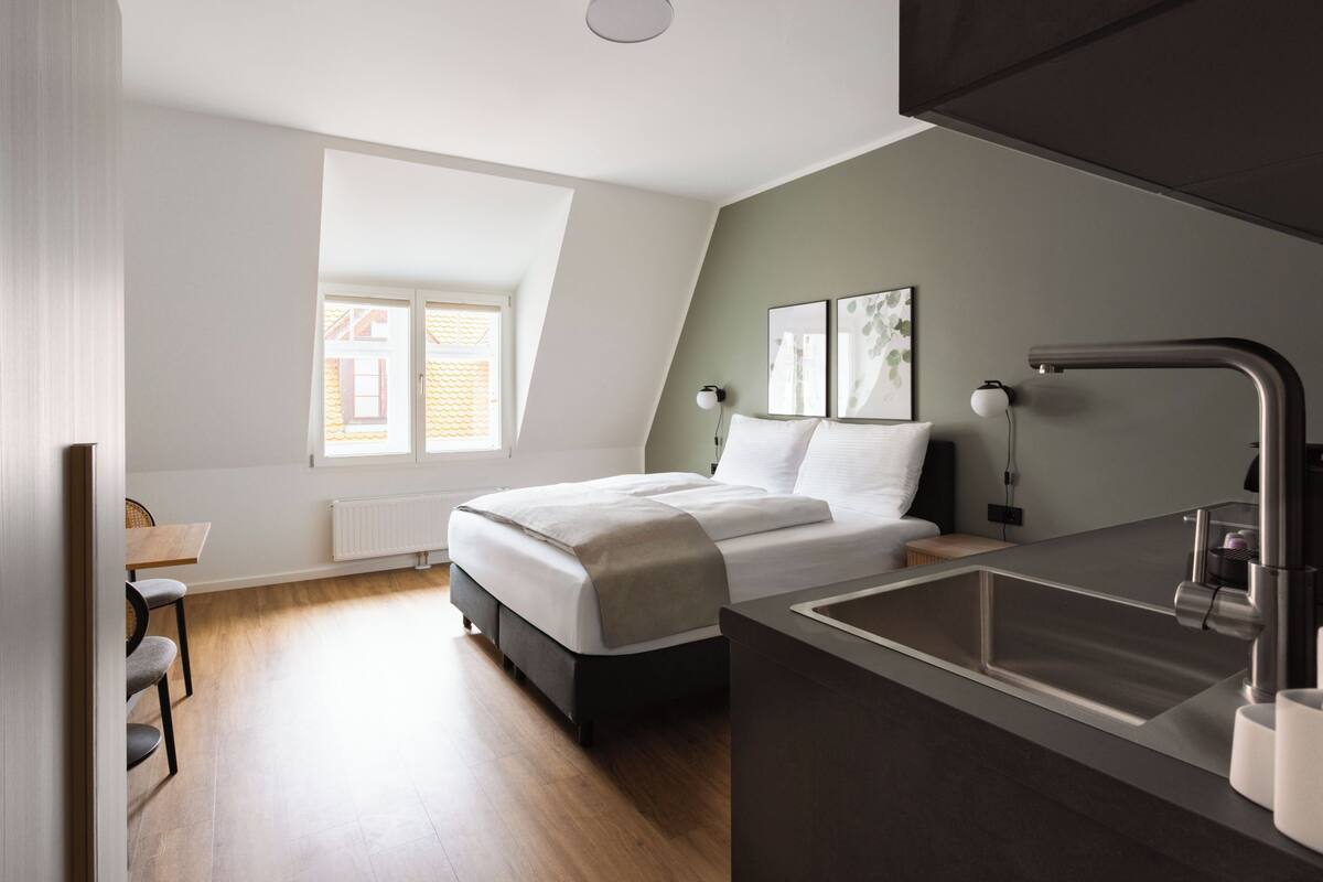 Standard Double Room | Individually decorated, individually furnished, desk, laptop workspace