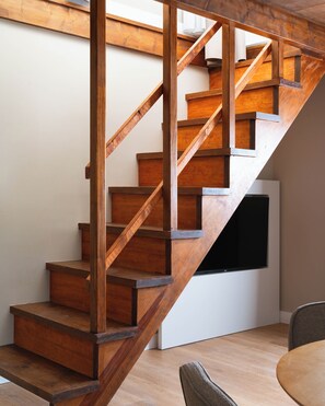 One-Bedroom Duplex Suite with sofa bed | Wohnbereich
