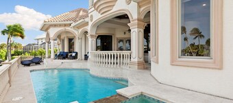 Tigertail Luxury Beach Retreat - Heated Pool & Spa