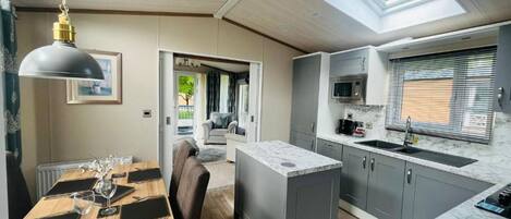 House | 2 bedrooms, Internet