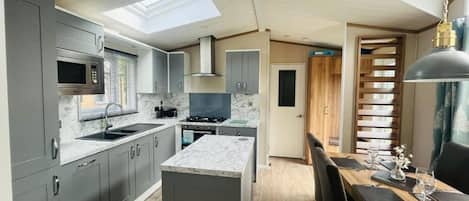 独立别墅 | 2 多间卧室、高速上网