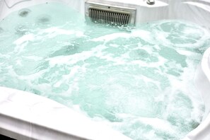 2 bedrooms, Internet - Host Stay Jasmine Lodge (York)