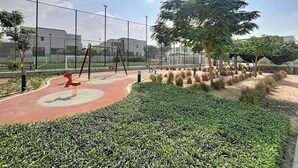 Sports court - Spectacular 4 Bed Villa l Garden l Wadi Al Safa (Dubailand)