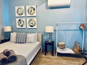 1 sovrum, strykjärn/strykbräda, gratis wi-fi och sängkläder