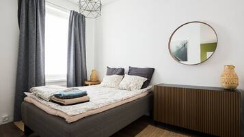 1 Schlafzimmer, Schreibtisch, Bügeleisen/Bügelbrett, WLAN