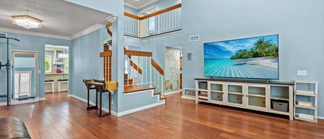 3 عدّة غرف نوم وخدمة الإنترنت