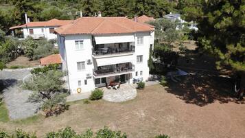 Apartment | 2 bedrooms, Internet