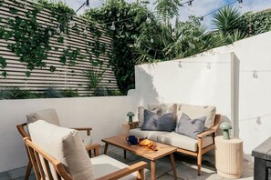 Terrace/patio - Stunning Townhouse in Parsons Green, Fulham (Parsons Green, London, UK)