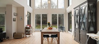 Vacation home Lake Escape at Airpark LĂ€rz-Modern hideaway with terrace and garden