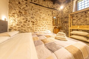 1 habitación y ropa de cama 