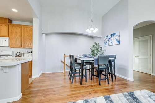 Extended-stay Ready! Elk Grove Unit w/ Pool Access