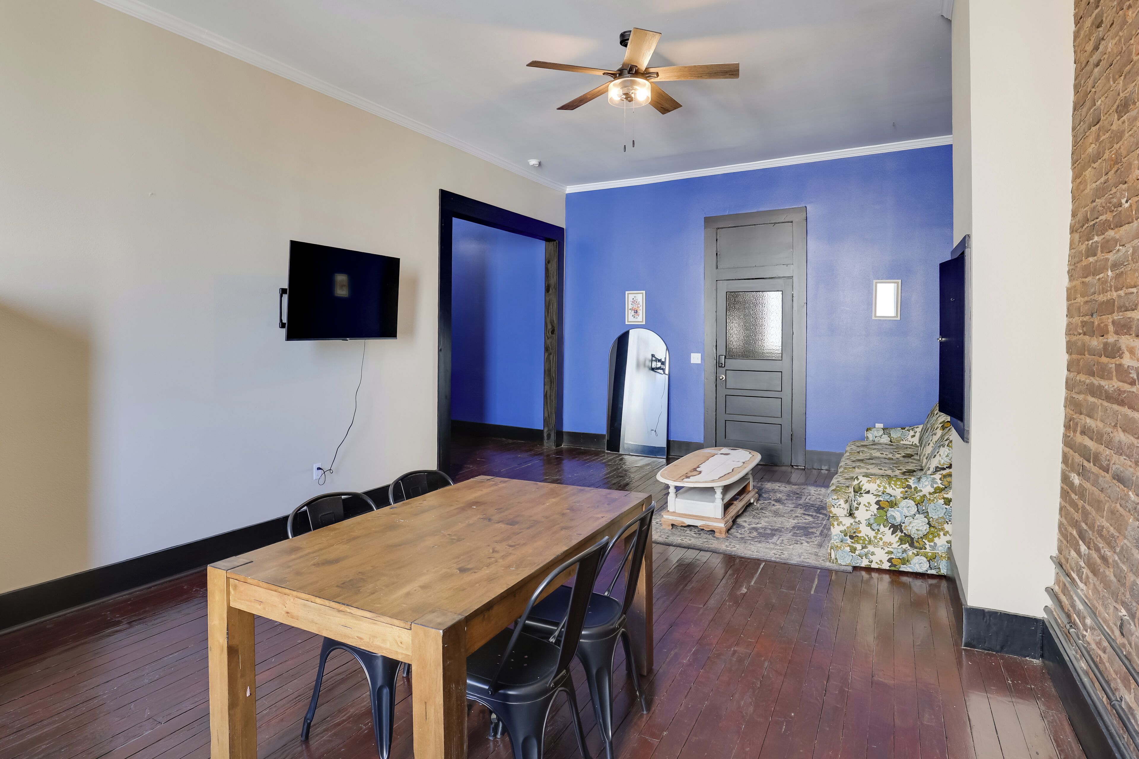 Apartment (0 Bedroom) | Interior