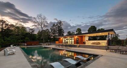 Luxury Container | Fire Pit • Sauna & Pool Access