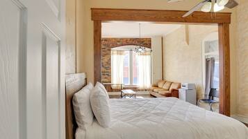 Apartment (0 Bedroom) | Interior