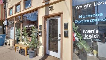 Apartment (1 Bedroom) | Interior